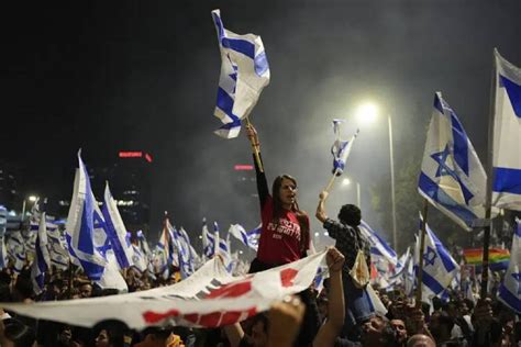 Israel’s largest union launches strike over Netanyahu plans